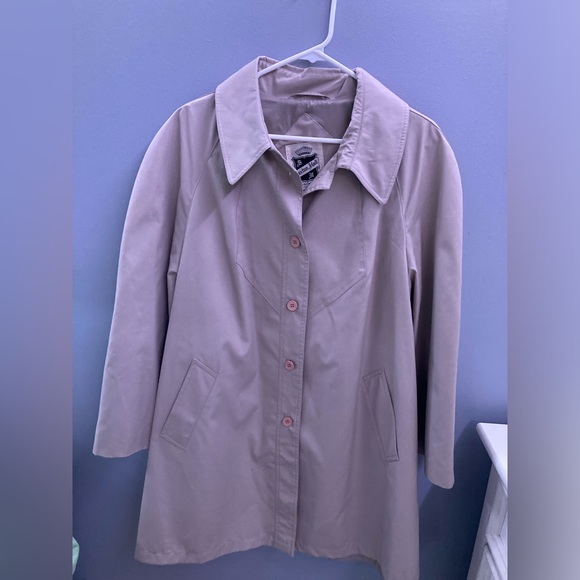 Vintage Beige/Tan Saxton Hall Button Down Coat - Picture 4 of 4